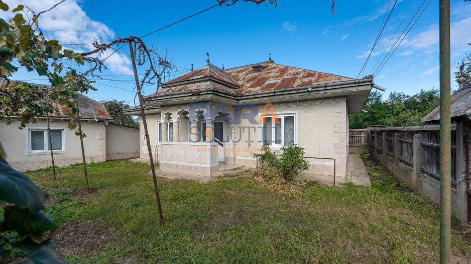 Casă cărămidă 80 mp, teren 1000 mp, colț, 7 km de Roman, Trifești - Poză 16