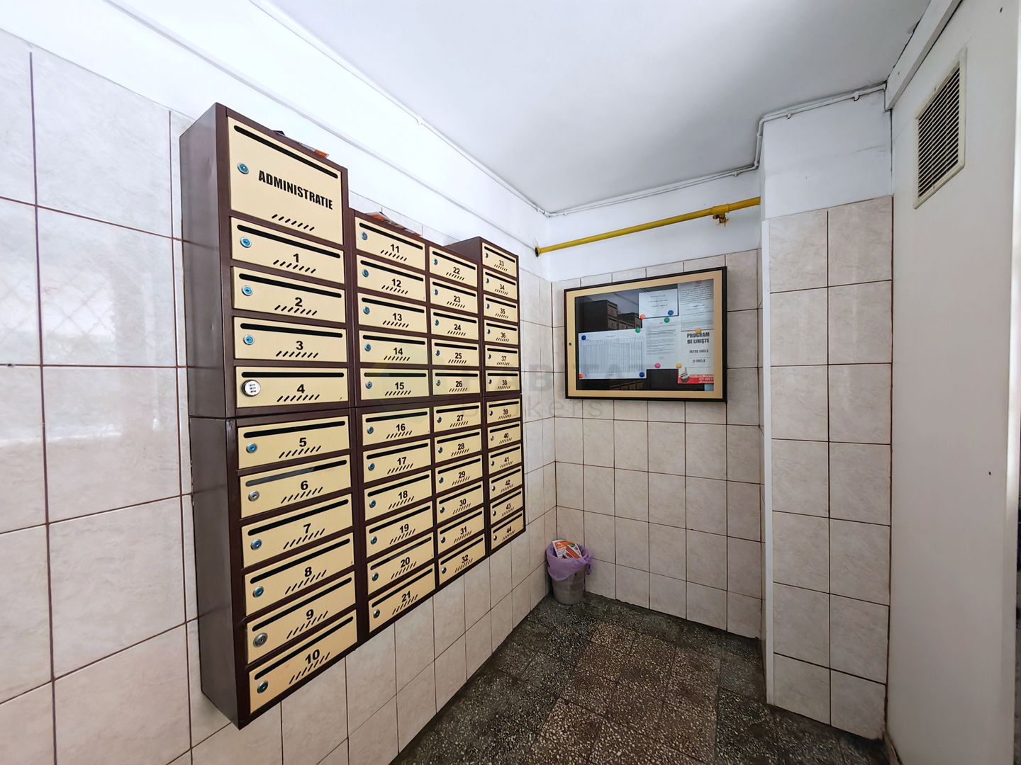 Renovat la trei minute de statia de metrou Dristor - Poză 22