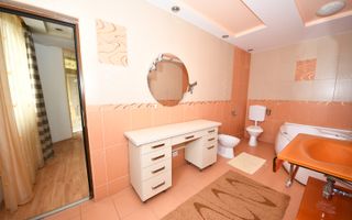 Vila spatioasa, constructie solida, zona micro 17 – Galati - Poză 33