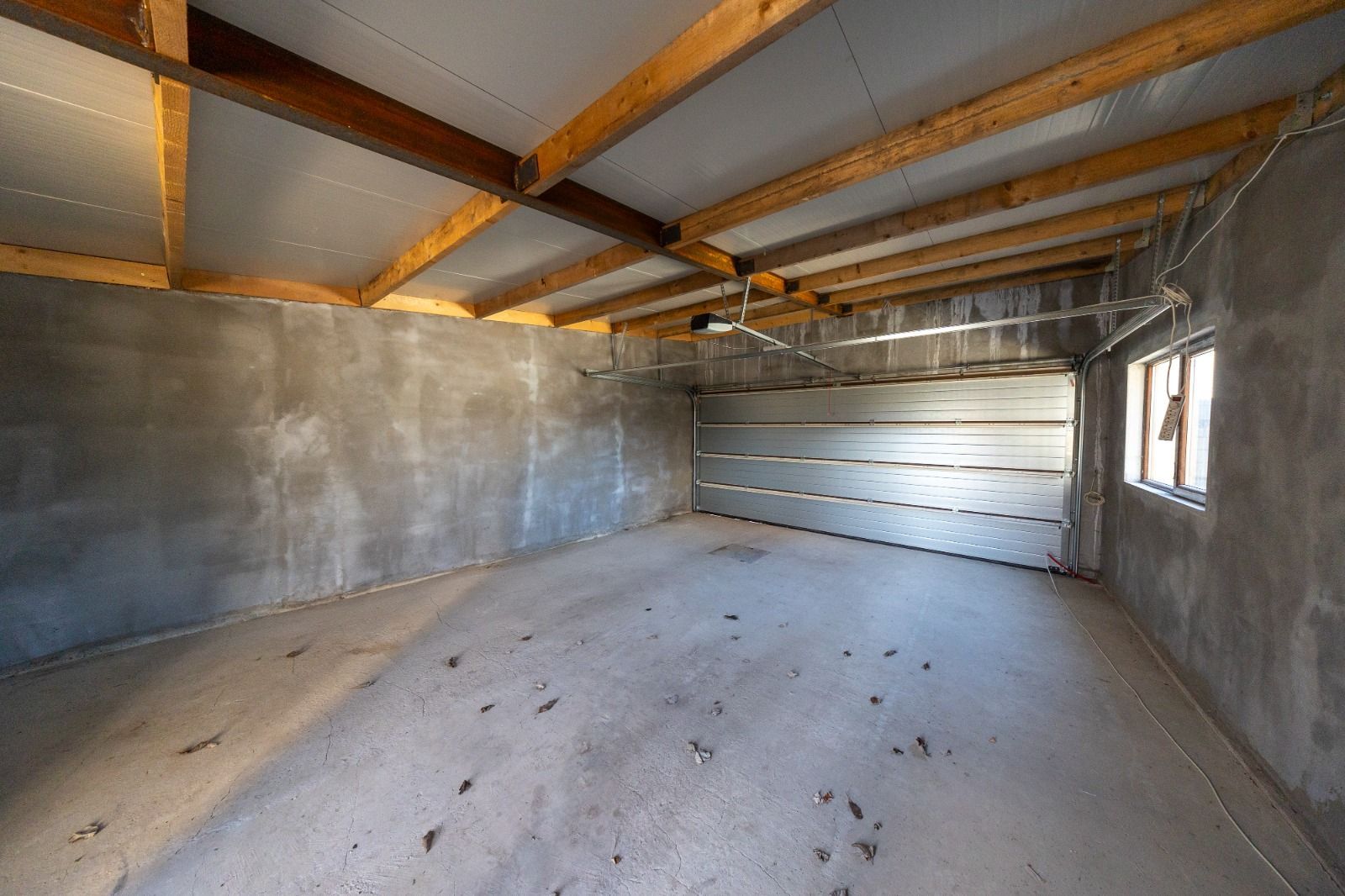 Casa 6 dormitoare+4 bai -1500 mp teren-Sacele - Poză 62