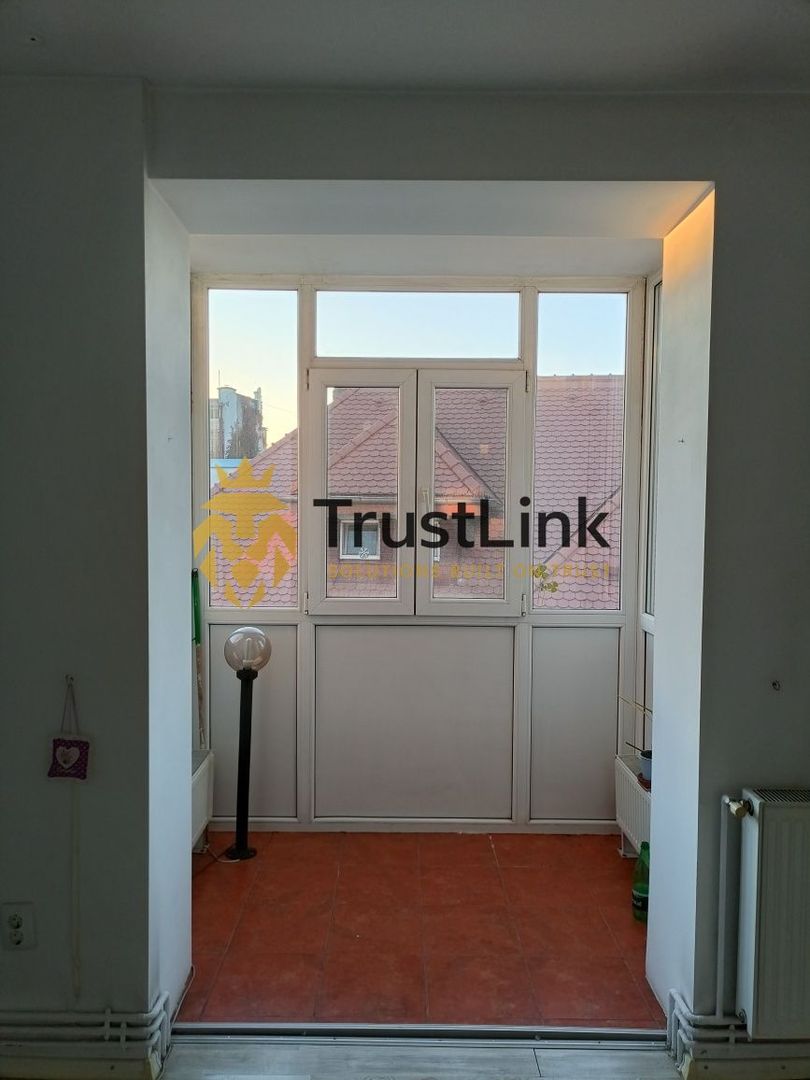 Garsoniera de vanzare la Hala Traian Calea Calarasi - Poză 3