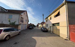 Casă cu teren generos în Șelimbăr – locație liniștită, ideală pentru familie - Poză 4