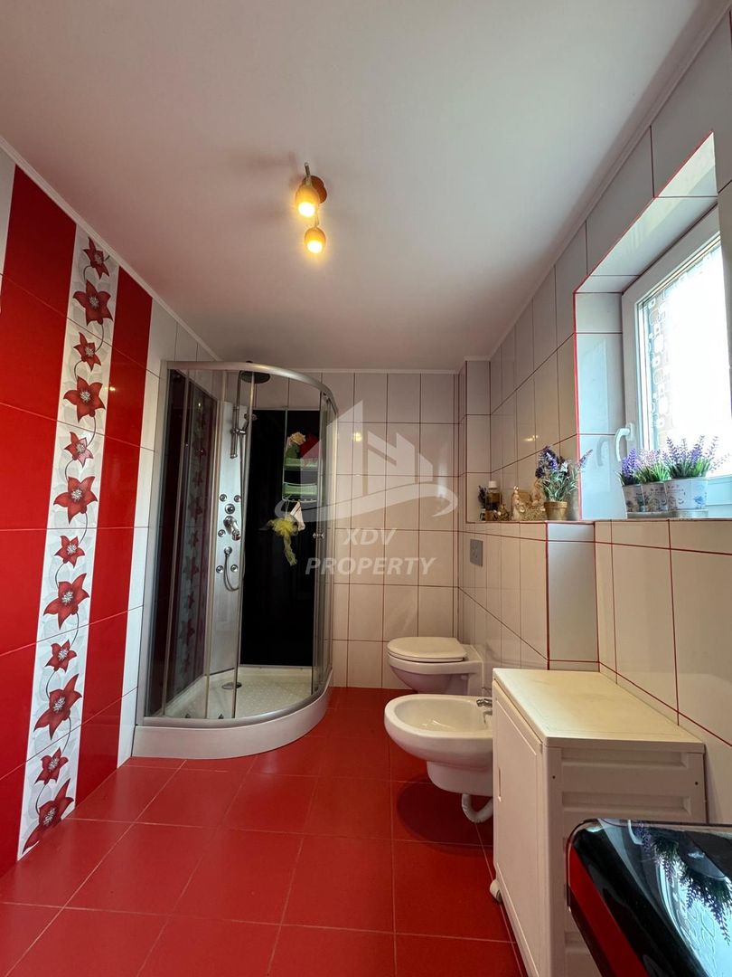 Casa moderna, mobilata complet  Sibiu - Poză 35