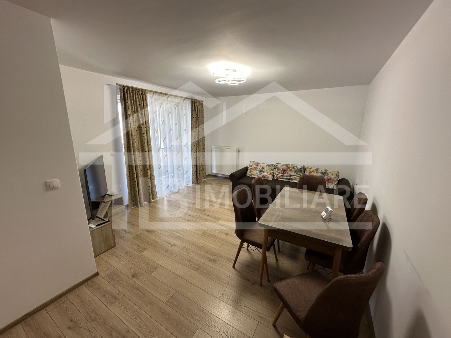 Apartament cu 3 camere, 80mp, parcare, zona Maurer Residence - Poză 3