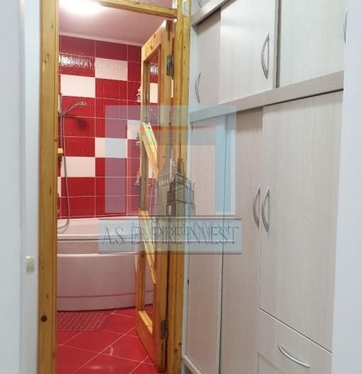 Ap 4 camere mobilat-utilat - zona Tractorul - Poză 4