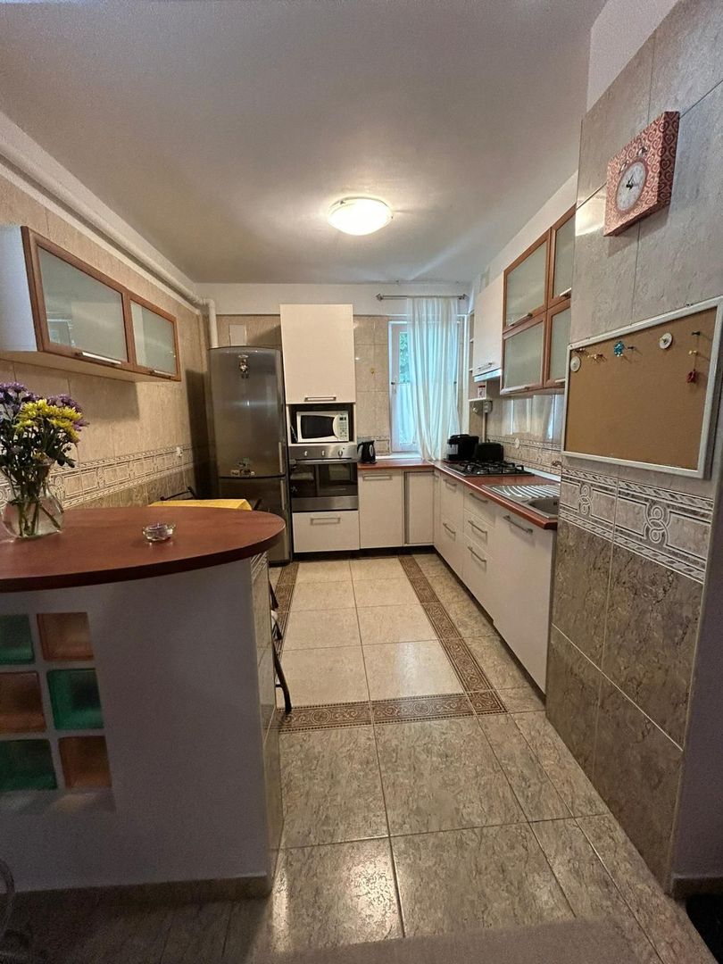 De inchiriat apartament de 3 camere in Titan, la 3 minute de metrou si parc IOR - Poză 8