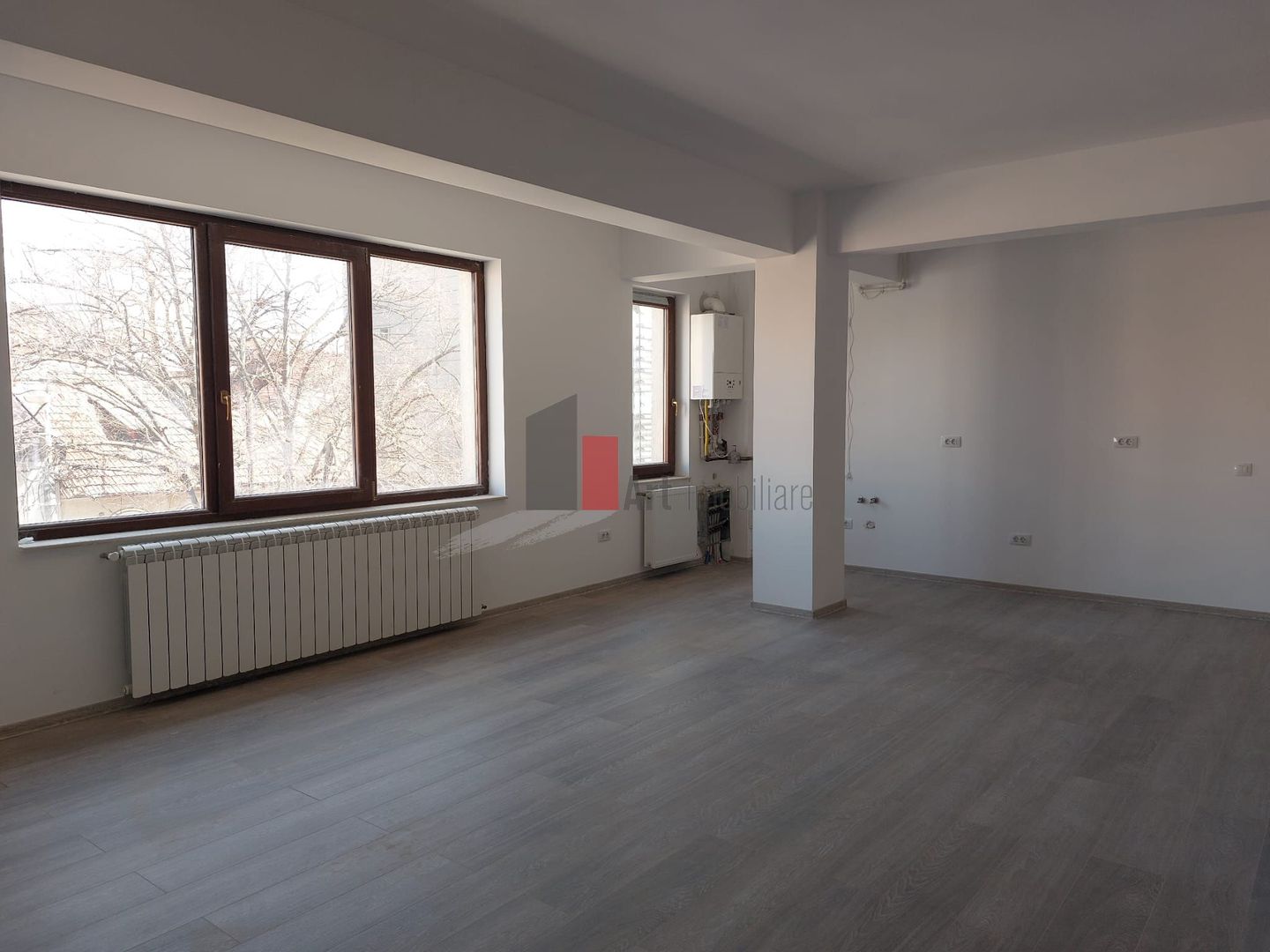 Spatiul "MAGRANA" , P-ta Alba Iulia, imobil 2024, TOTUL NOU, PARCARE INCLUSA - Poză 3