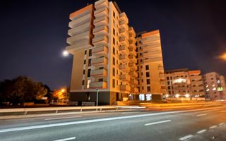 Apartament - 3 camere - 2 bai - torontalului - Poză 1