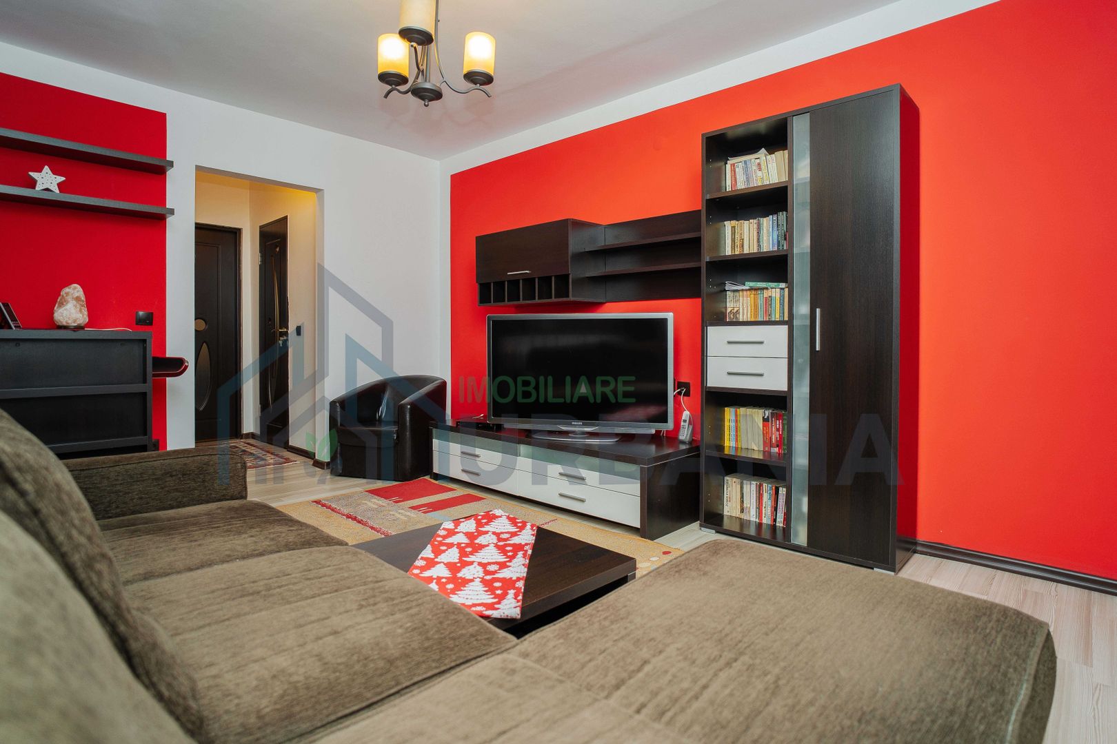 Apartament cu 2 camere Tatarasi - Poză 1