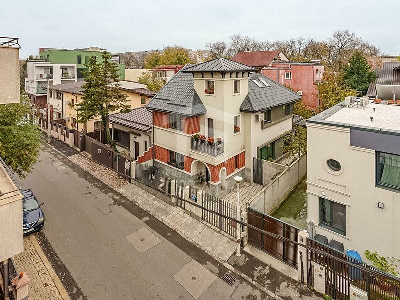 Vila pozitie excelenta | Piata Muncii - Poză 4