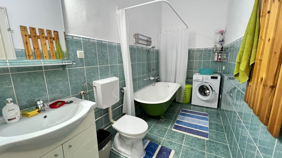 Apartament spatios cu 3 camere | 83 mp + veranda + curte | Ultracentral - Poză 14
