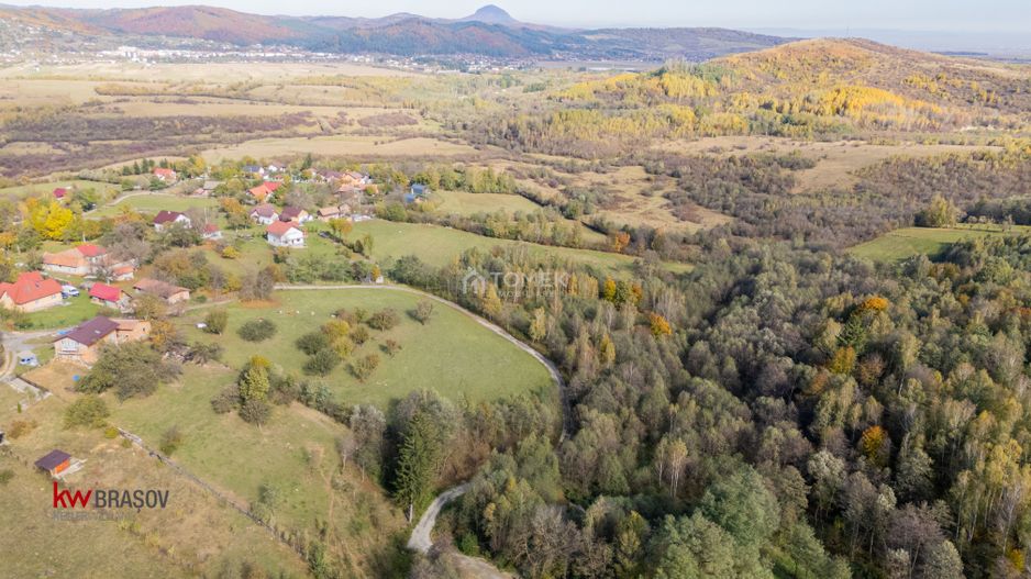 Teren intravilan în Zărnești, zona Tohanita, cu pădurice și parau curg - Poză 3