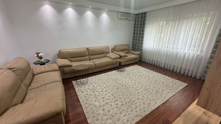 13 Septembrie 3 camere Sebastian 3/8 73mp - Poză 2