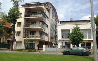 Apartament Domenii Casin  Arcul de Triumf I recent renovat - Poză 2