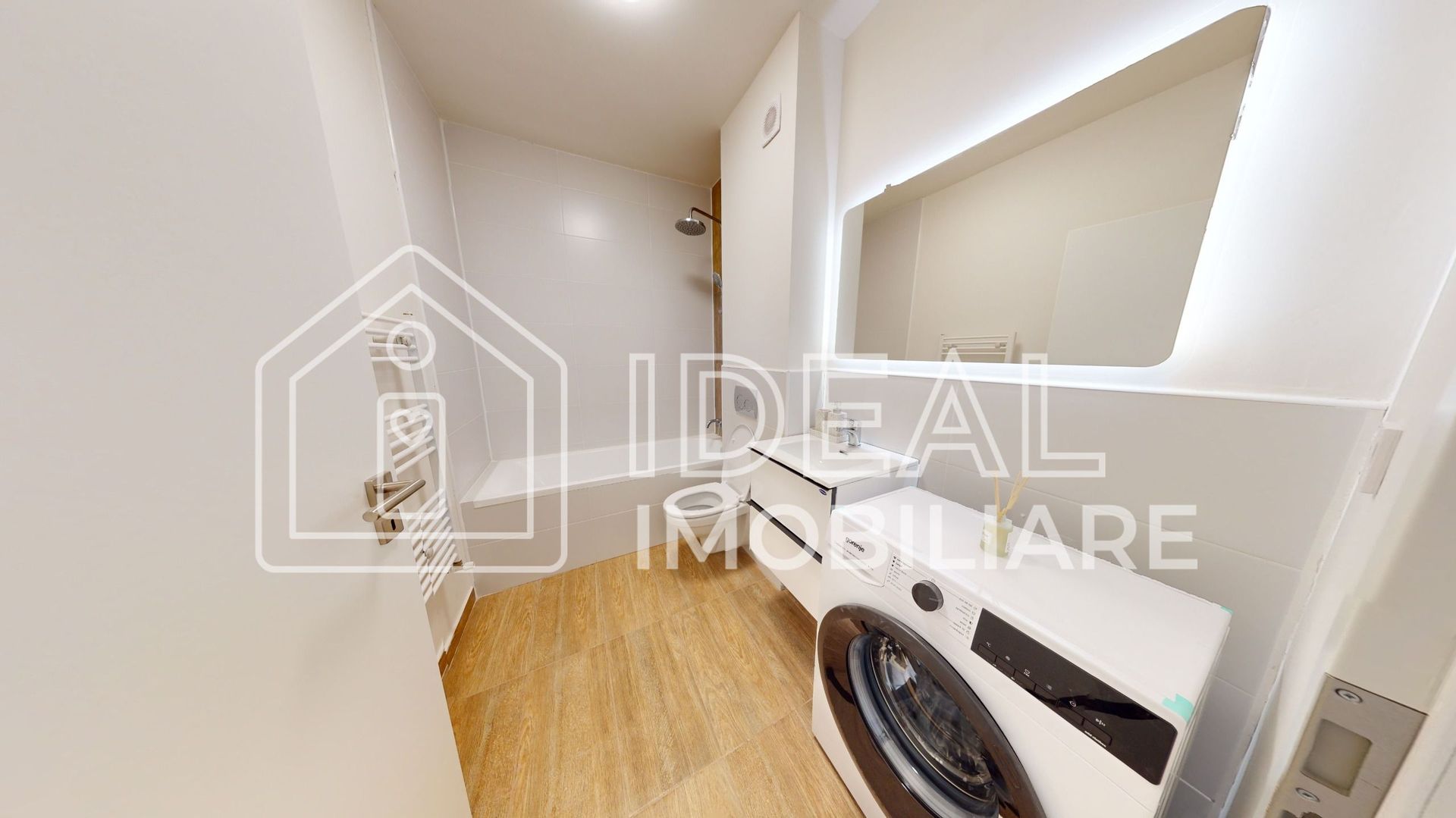 Garsonieră La CHEIE, 37mpu plus balcon - Poză 12