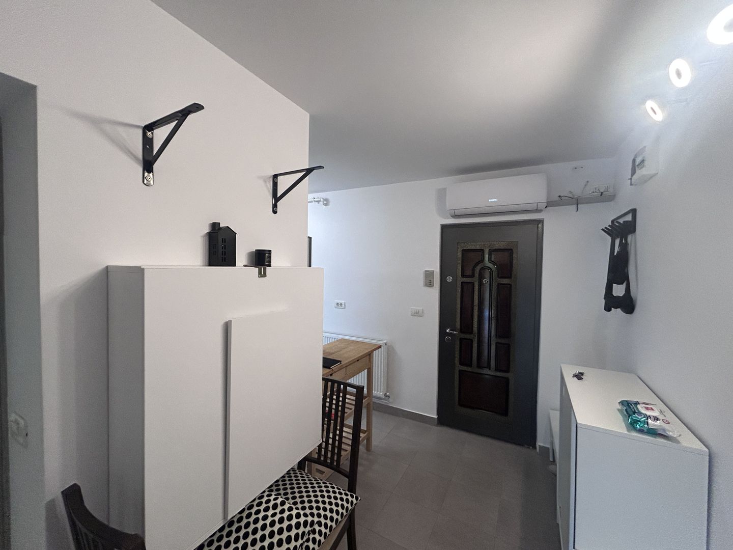 De vanzare apartament cu o camera Micalaca, Arad - Poză 9