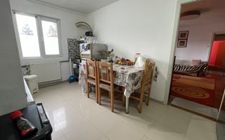 Apartament 3 camere,parter,confort sporit,bloc izolat - Poză 2