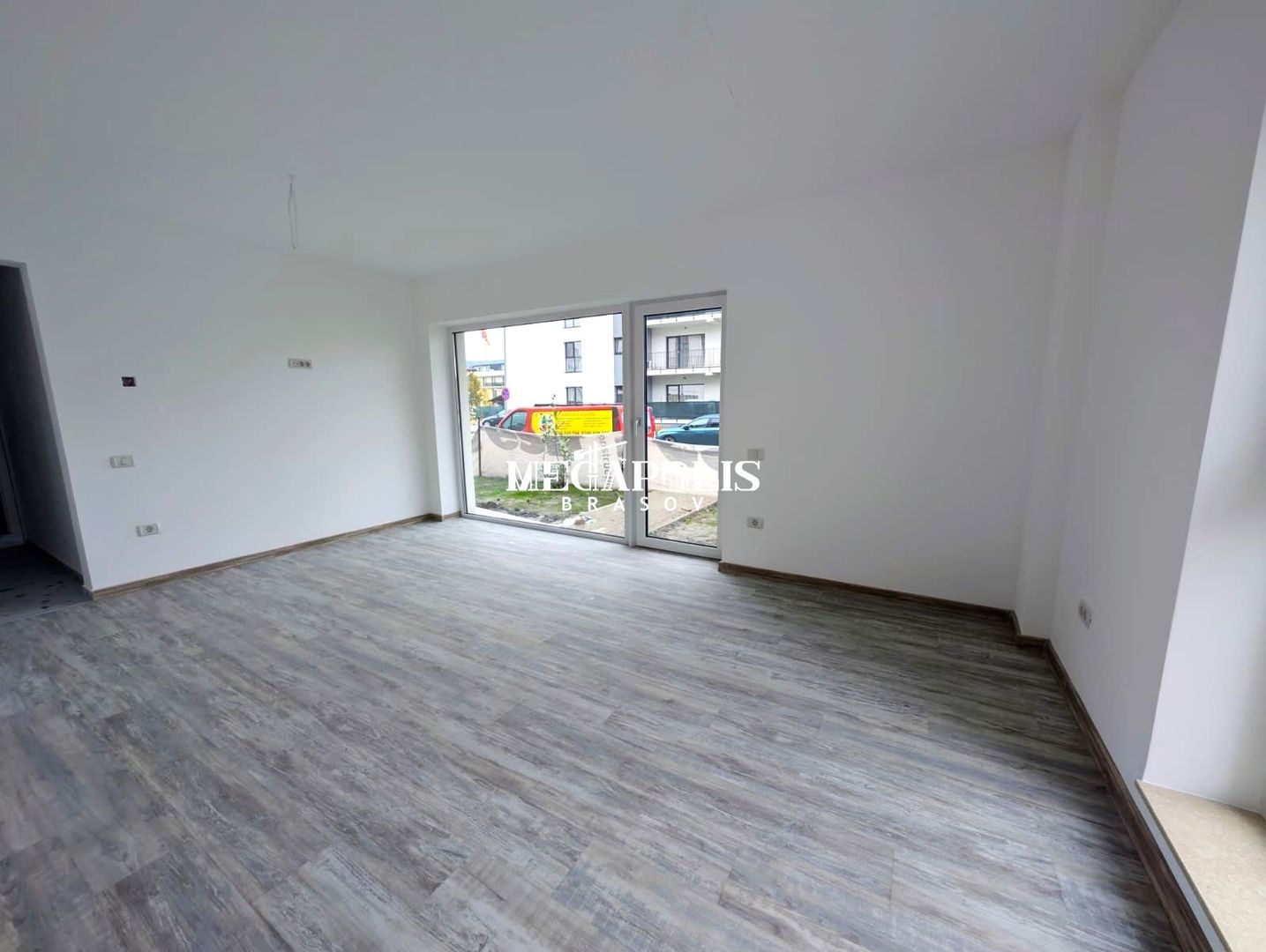 Garsoniera Finisata/ Brasov-Tractorul - Poză 5