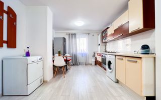 Apartament 2 camere decomandat, zona Iulius Mall - Poză 3