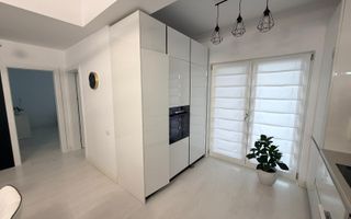 Casa deosebita cu finisaje premium si gradina privata Tunari - Poză 4