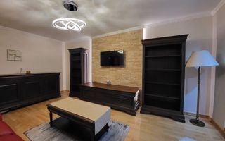 3 camere | 2 bai | centrala proprie | - Poză 2