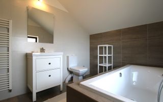 Duplex in stil scandinav, mobila de calitate, gradina si garaj. - Poză 24