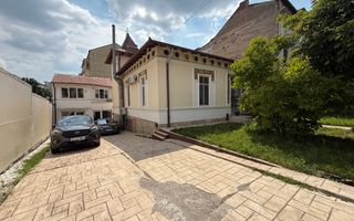 La 2 pasi de Parcul Cismigiu. Proprietate emblematica/ 641 mp teren - Poză 2