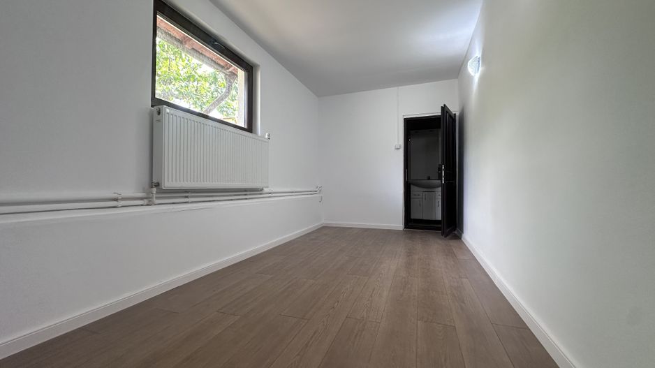 Între dealuri, viță de vie și liniște deplină! Vanzare casa in Prahova - Poză 9