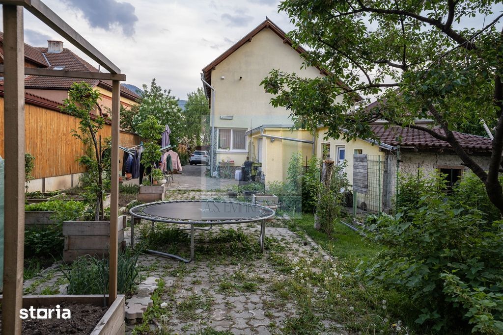 Casă/Vila de vânzare/ zona Sacele - Poză 3