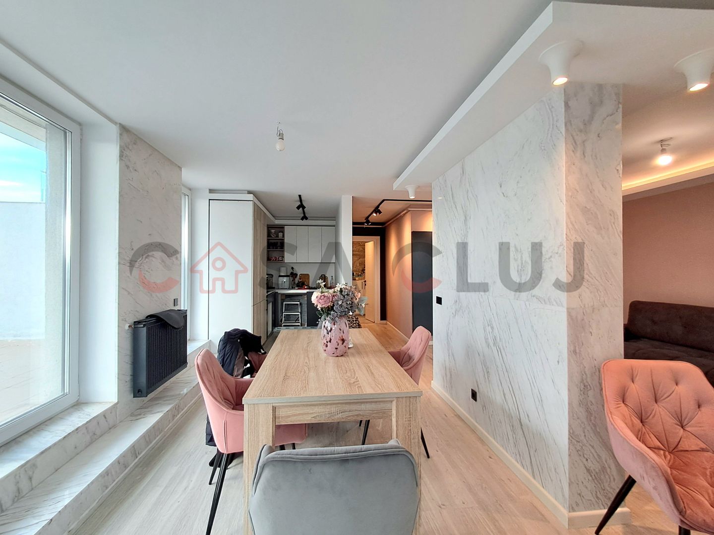 Apartament 63mp cu terasă spectaculoasă – lux, lumină și liniște, Grigorescu!! - Poză 2