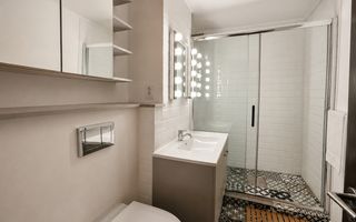 Comision 0, Apartament 3 Camere, Renovat, Etaj 4 din 5, Zona Bucovinei - Poză 5