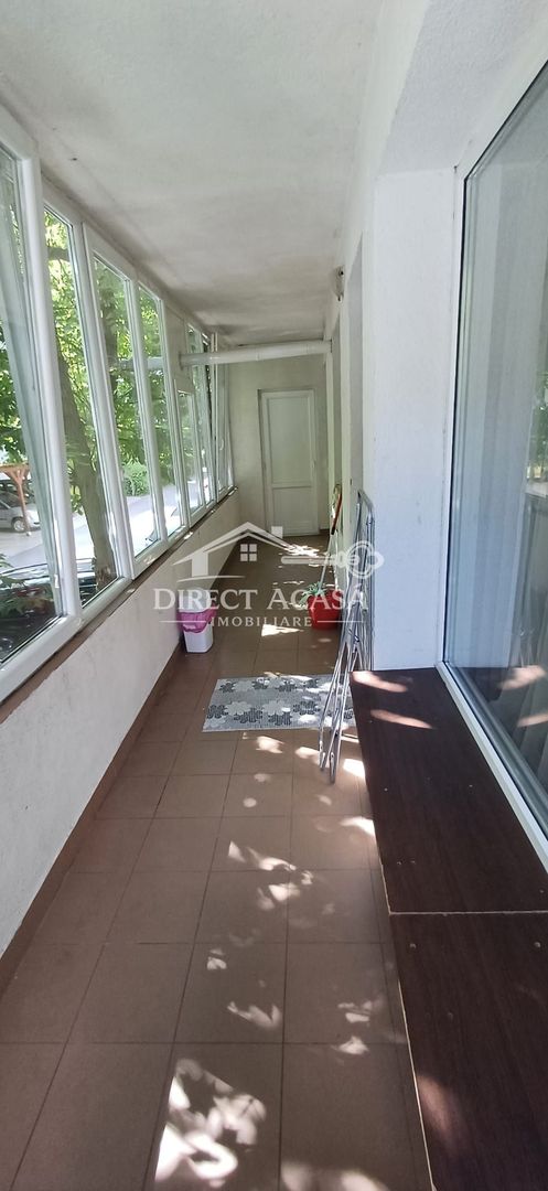 Apartament cu 3 camere de inchiriat-str Suceava-Cartierul Dambu - Poză 7