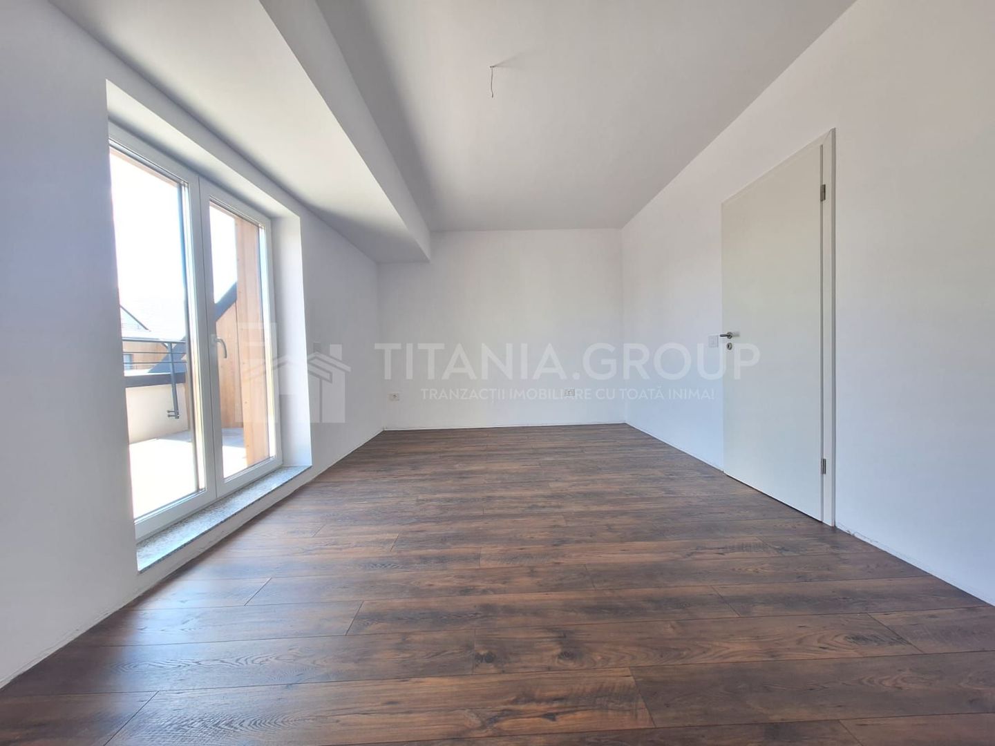 Apartament 3 camere nemobilat +loc de parcare -  Maurer Villas - Poză 4