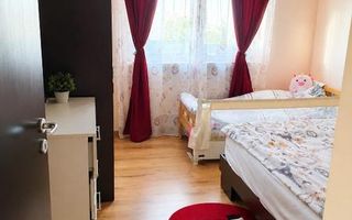 Apartament 3 camere decomandate în Valea Adâncă, lângă Hotel Capitol, cu boxă și 2 locuri de parcare - Poză 3