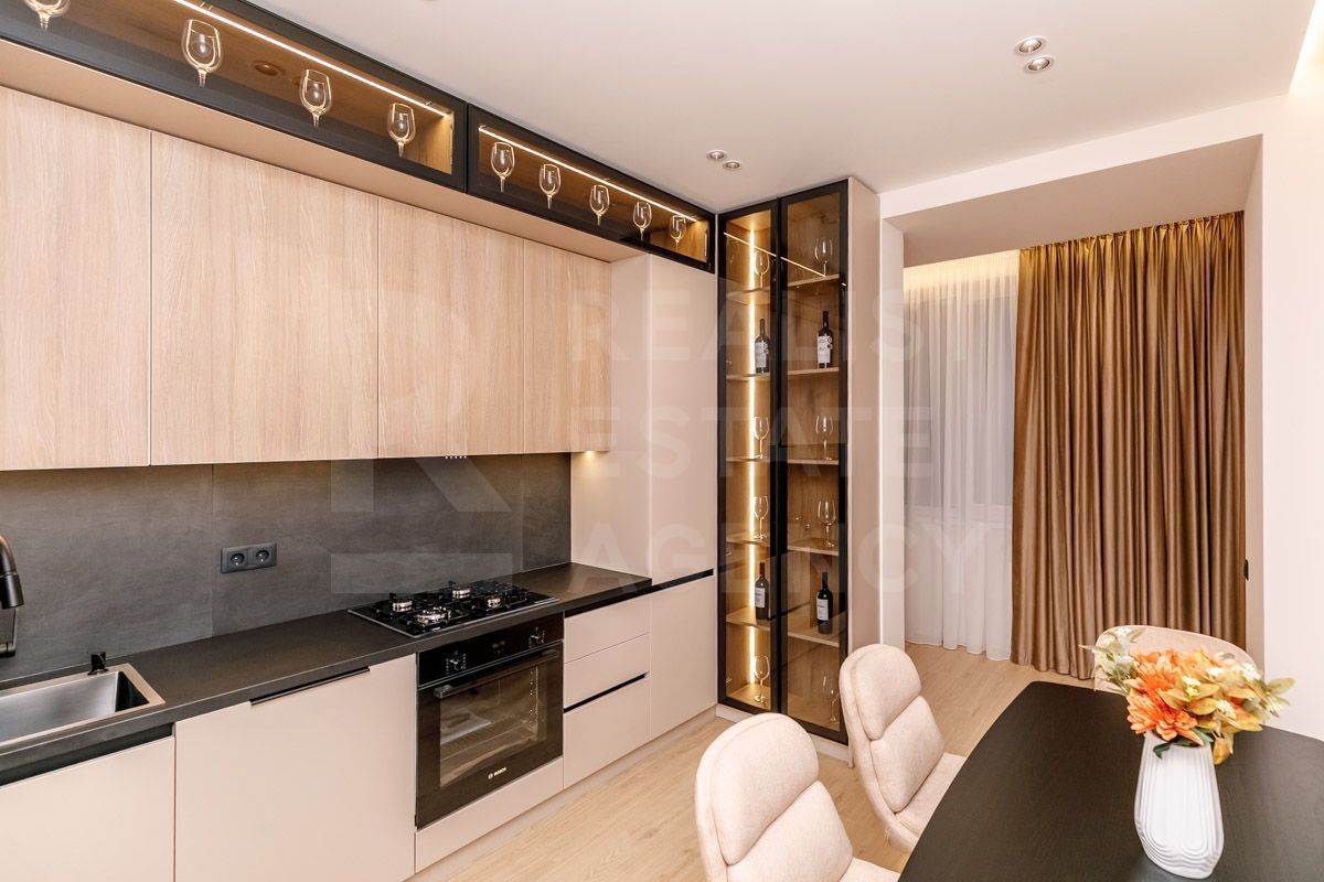 Vânzare, apartament, 2 camere, strada Vasile Lupu, Buiucani - Poză 1