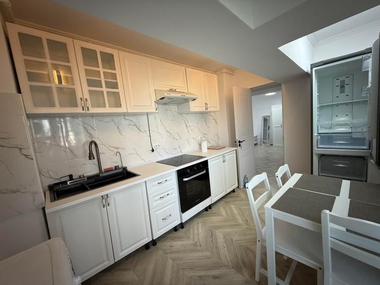 Închiriere 3 Camere Bd. Unirii, vedere Alba Iulia, Centrala, Parcare - Poză 8