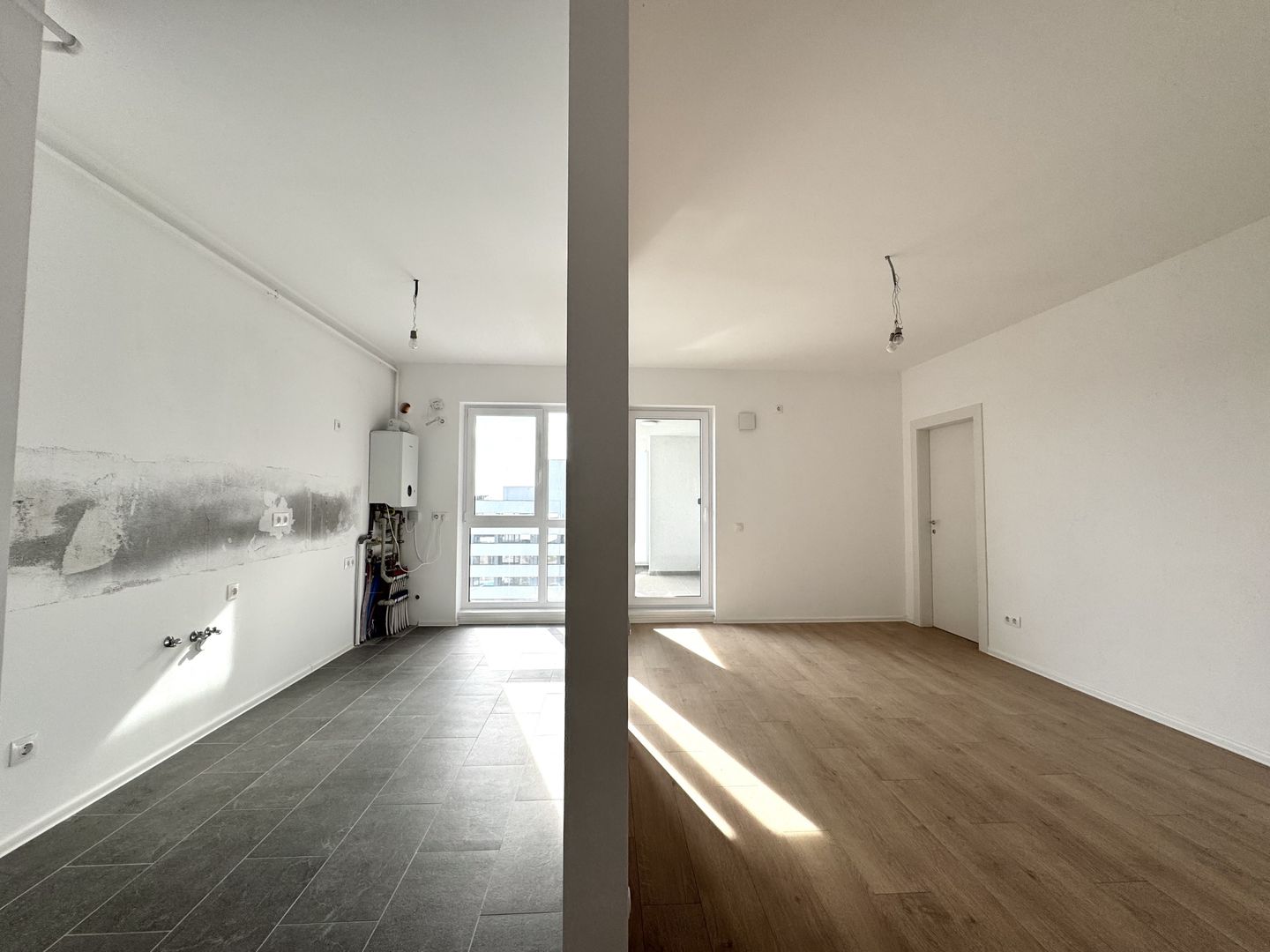 3 camere. Bucătărie Open-Space - Verdere curte interioară - Poză 11