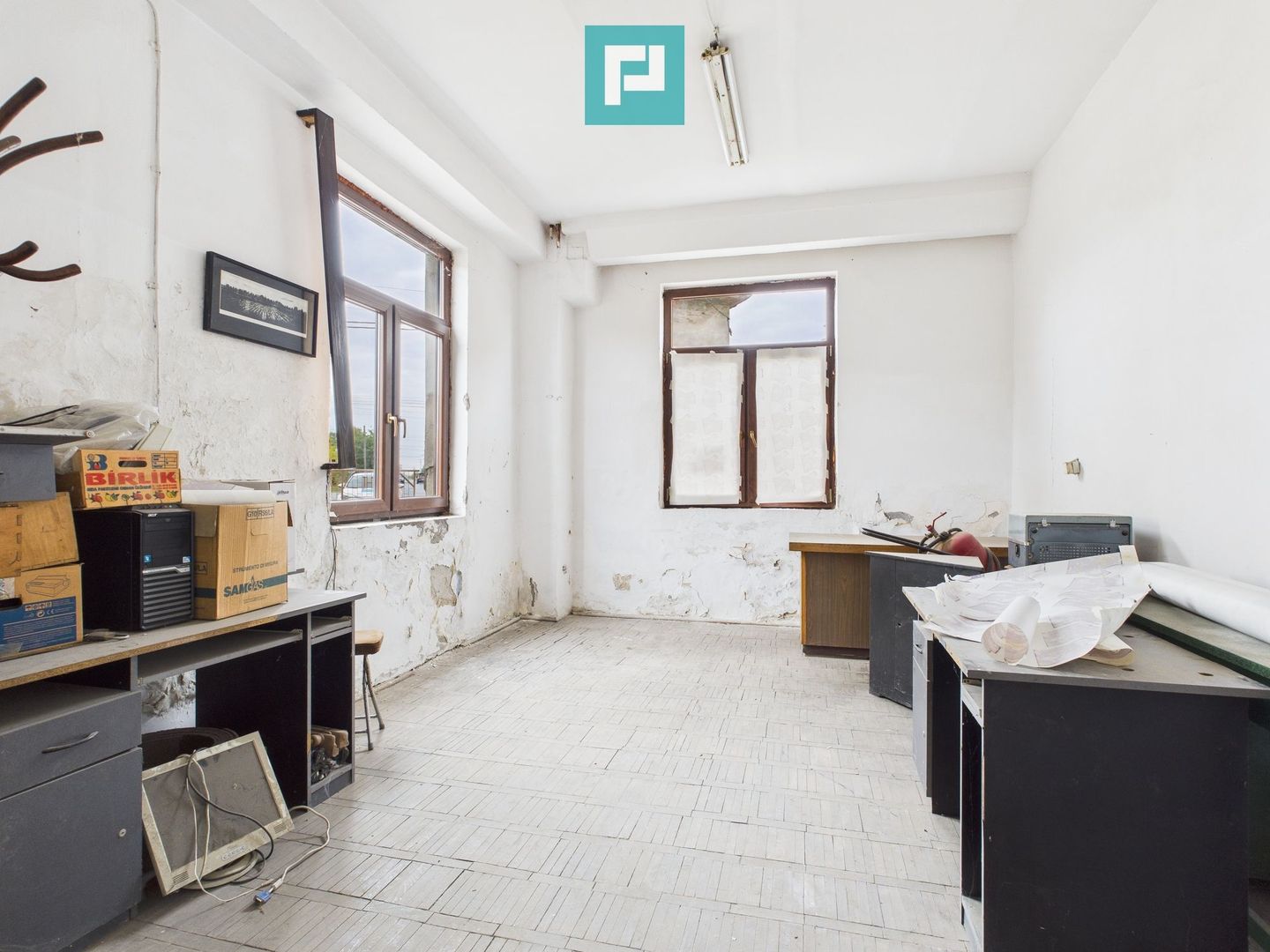 Spațiu de producție cu 4 camere în Periam - Poză 1