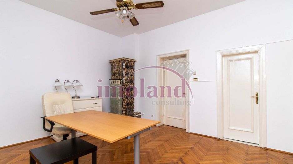 Inchiriere - Rezidenta/Birouri - Vila cu curte - Aviatorilor - Poză 12