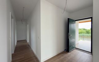 Green Future Snagov, casa pe malul Lacului - Poză 16
