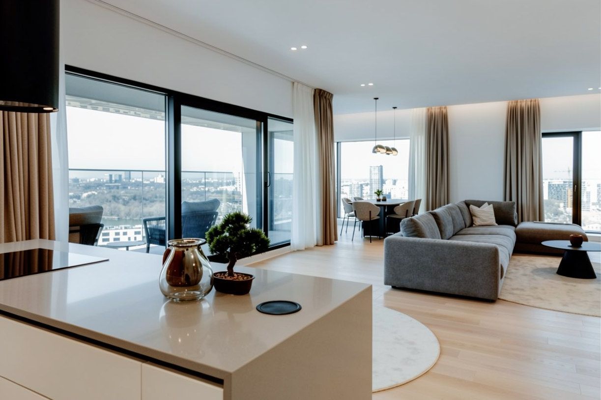 Apartament spatios 4 camere | One Verdi Park | Etaj 18, vedere lac - Poză 1