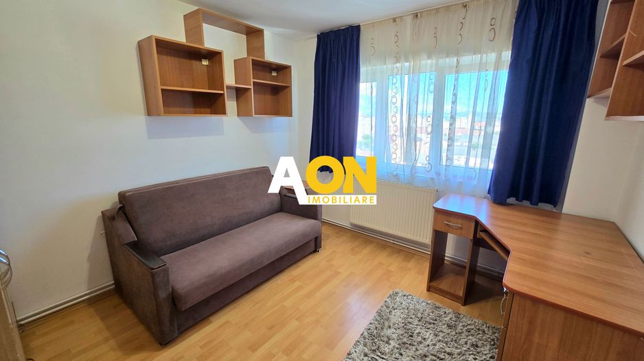 Apartament cu 2 Camere, Bloc cu Lift, Loc de Parcare, Zona Cetate - Poză 5