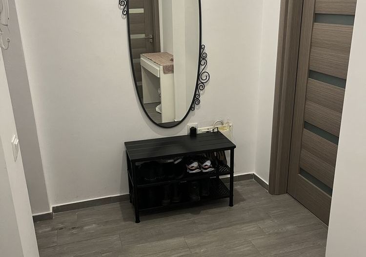 Apartament 2 camere vanzare - Poză 1