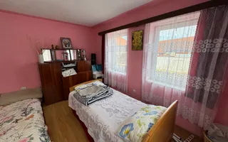 Casa individuala in Arpasu de Sus, teren mare, partial renovata - Poză 20