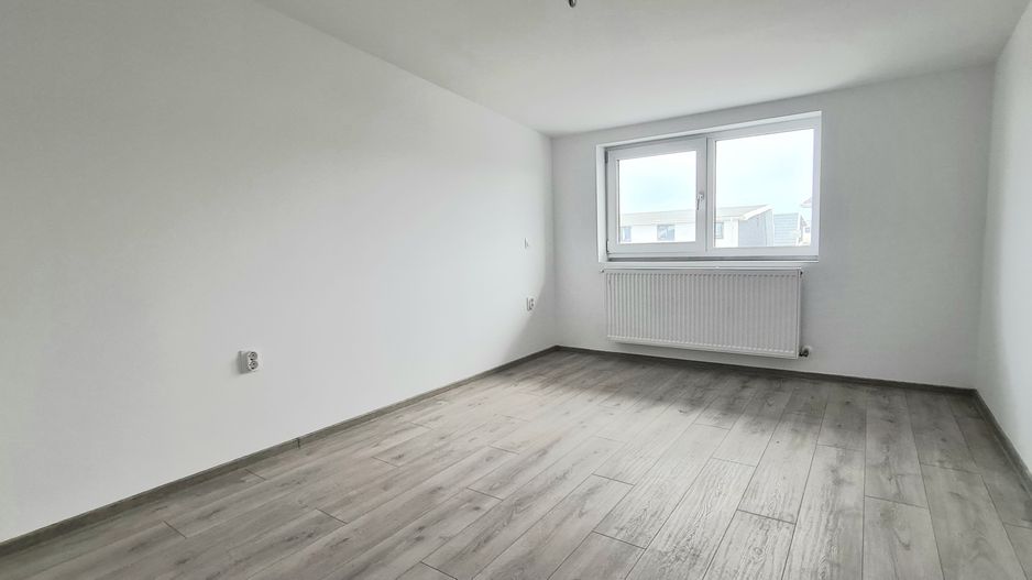Casa finalizata intabulata in Cartier Izvor Tarlungeni Brasov - Poză 5