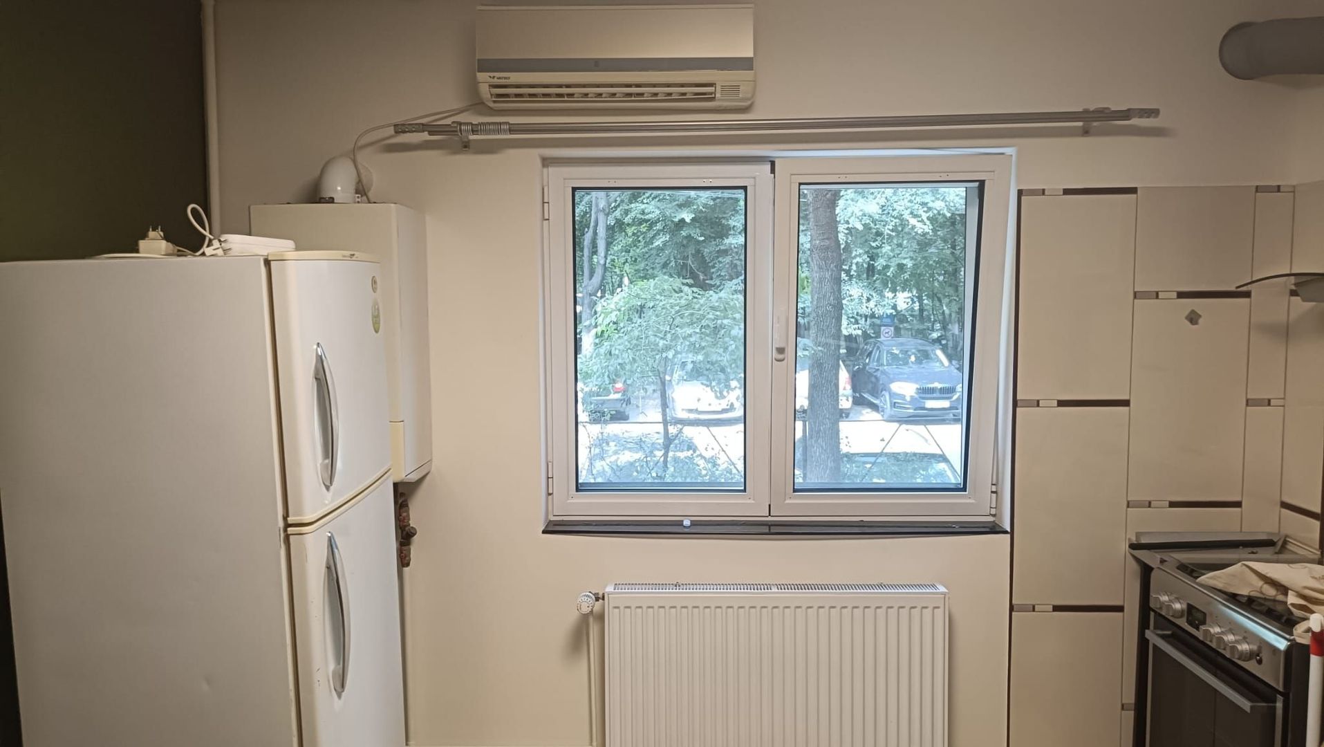 AP. 2 CAMERE BRANCOVEANU, PET-FRIENDLY, PARCARE,CENTRALA, METROU 7 MIN - Poză 4