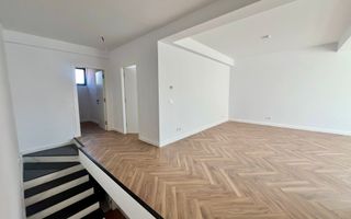 Vilă **6 camere  **451mp // Zona Iancu Nicolae - Poză 69