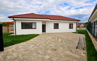 Casa semifinisata, 4 camere, 393 mp teren,  Barabant - Poză 1