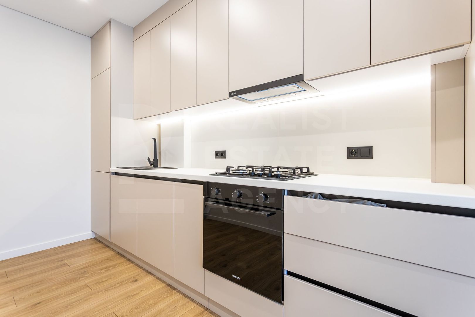 Vânzare, apartament, 3 camere, strada Jubiliară, Botanica - Poză 3