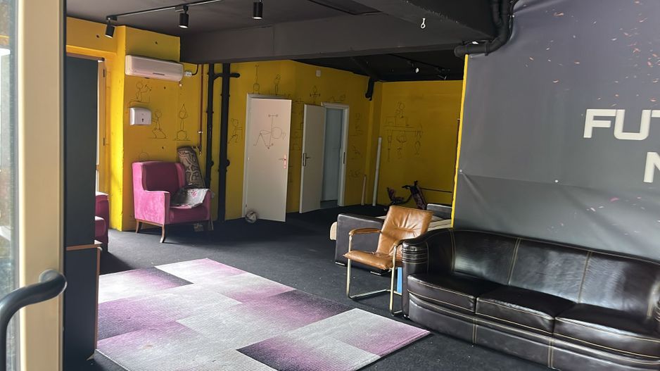 Oportunitate investitie Spatiu comercial cu chirasi zona Pantelimon - Poză 1